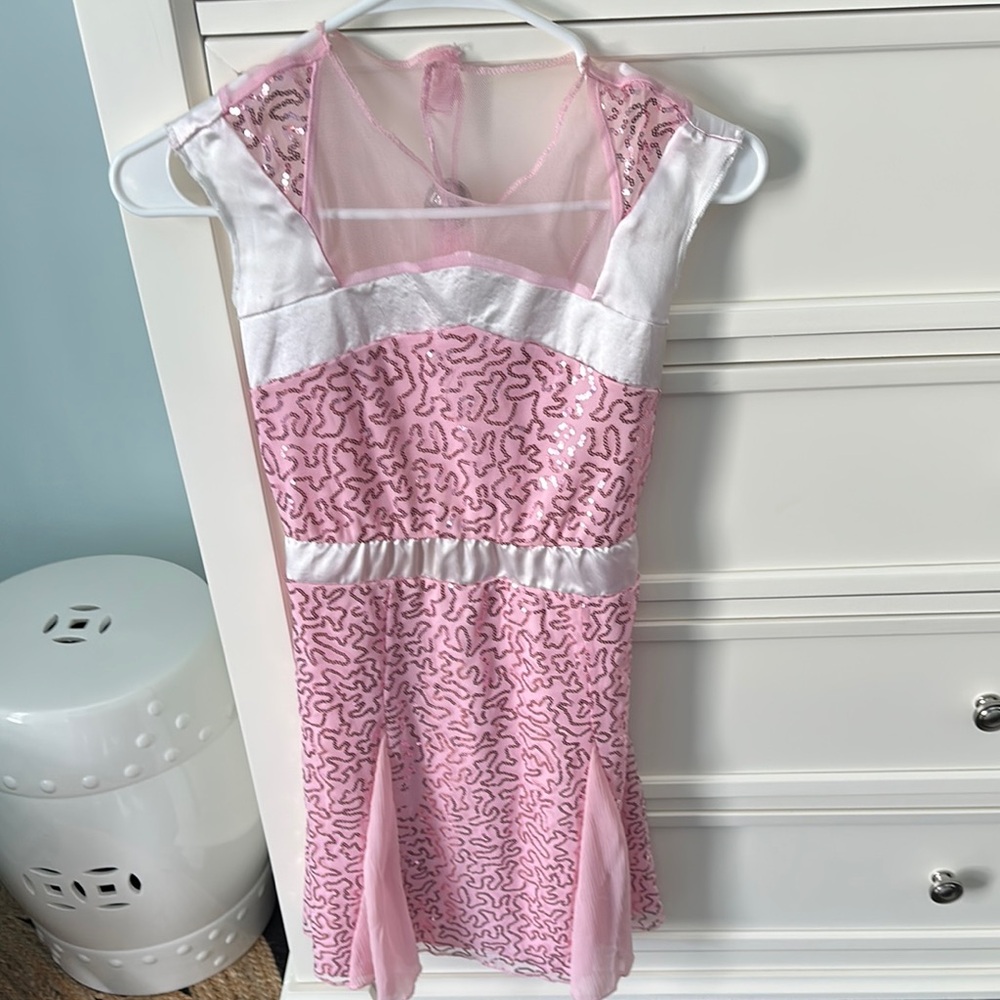 Disney Descendants Pink and White Kids Dress size 7
